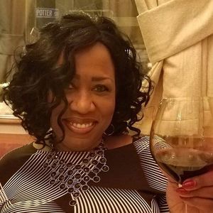 Meet your Posher, Paula